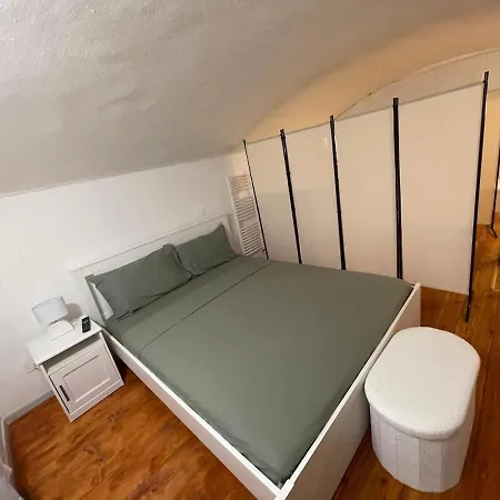 Vittoria San Donato Apartment